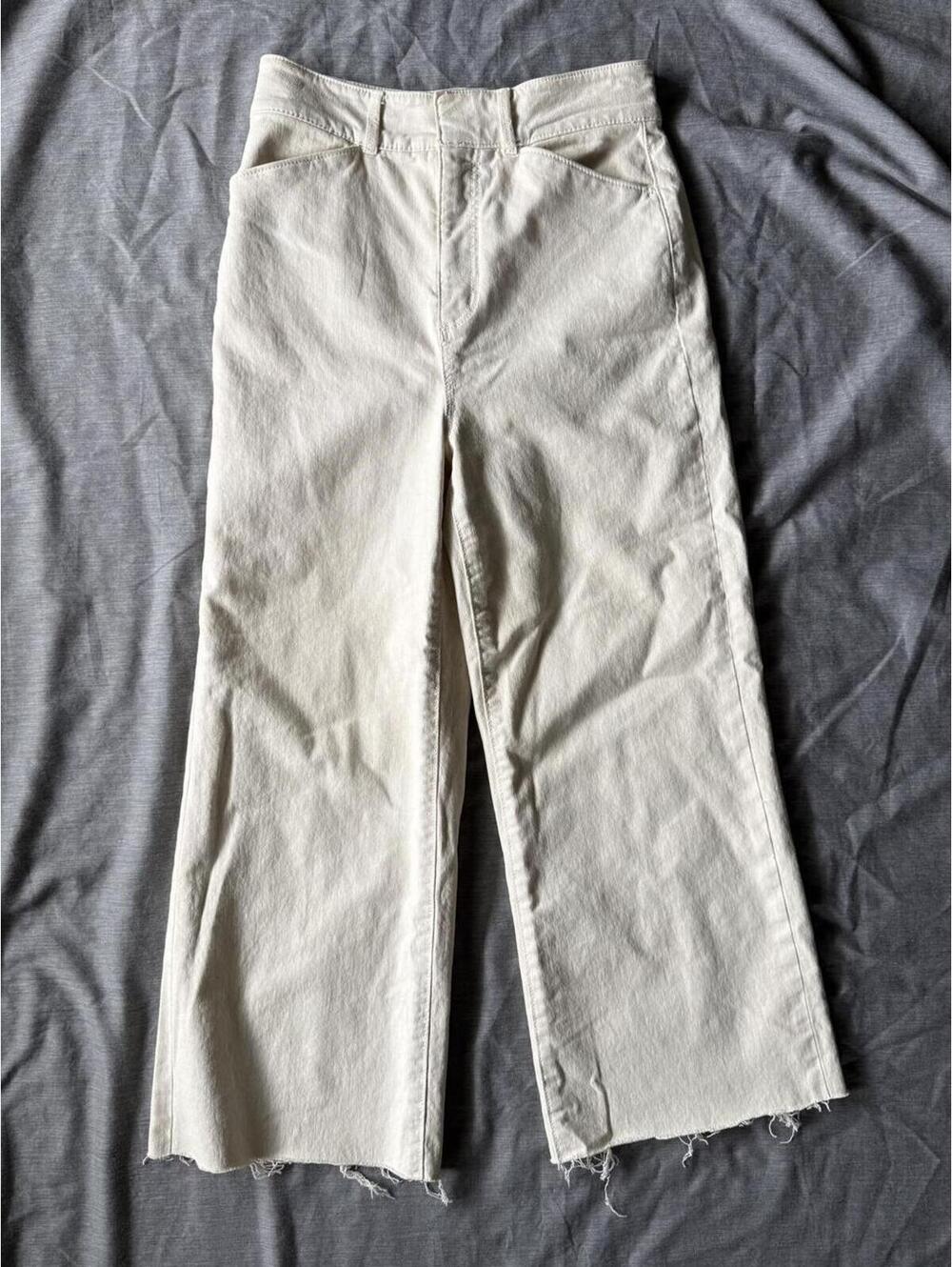 Ann Taylor The Trouser Size 0P Cream Rough Edging Ankle Cropped Girlcore City
